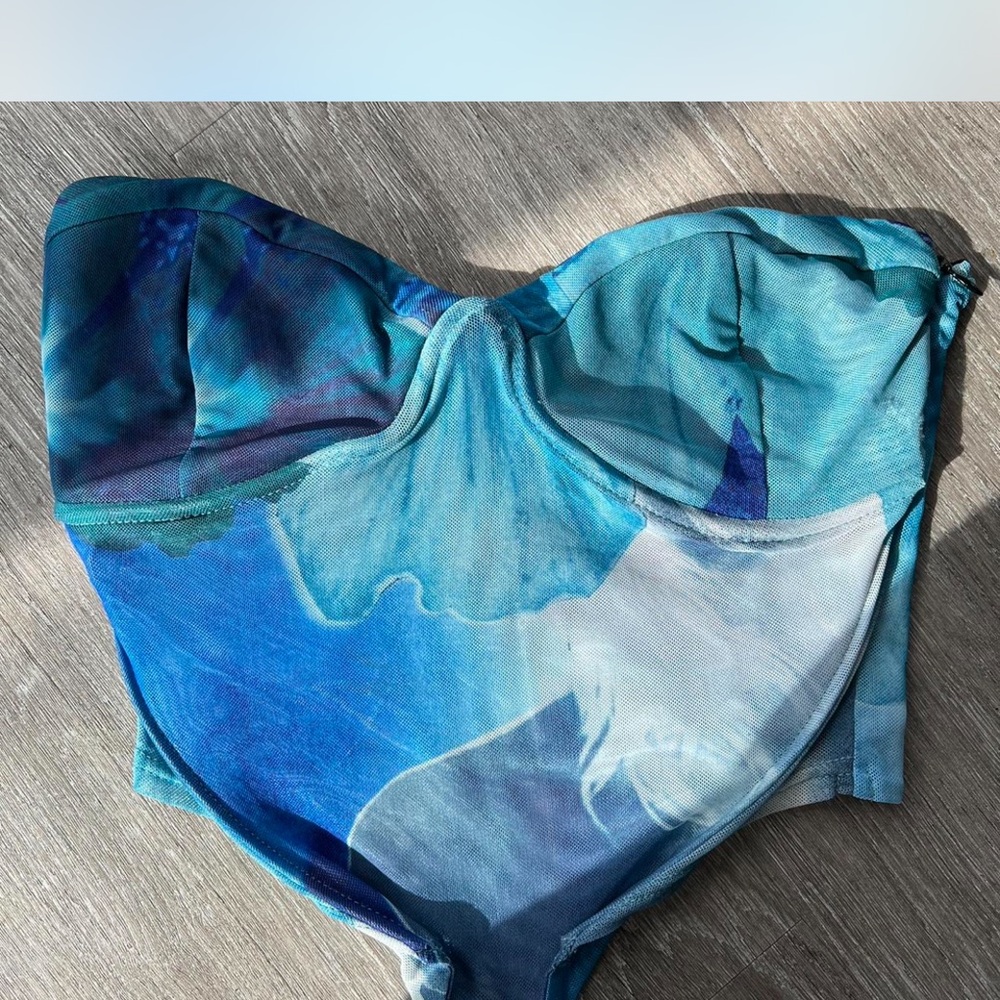 Blue Strapless Women's Top